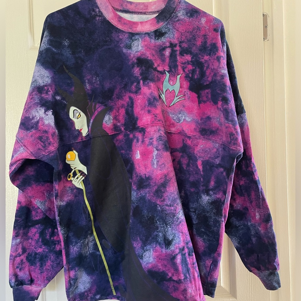 Worn once Disney Spirit Jersey Maleficent size medium